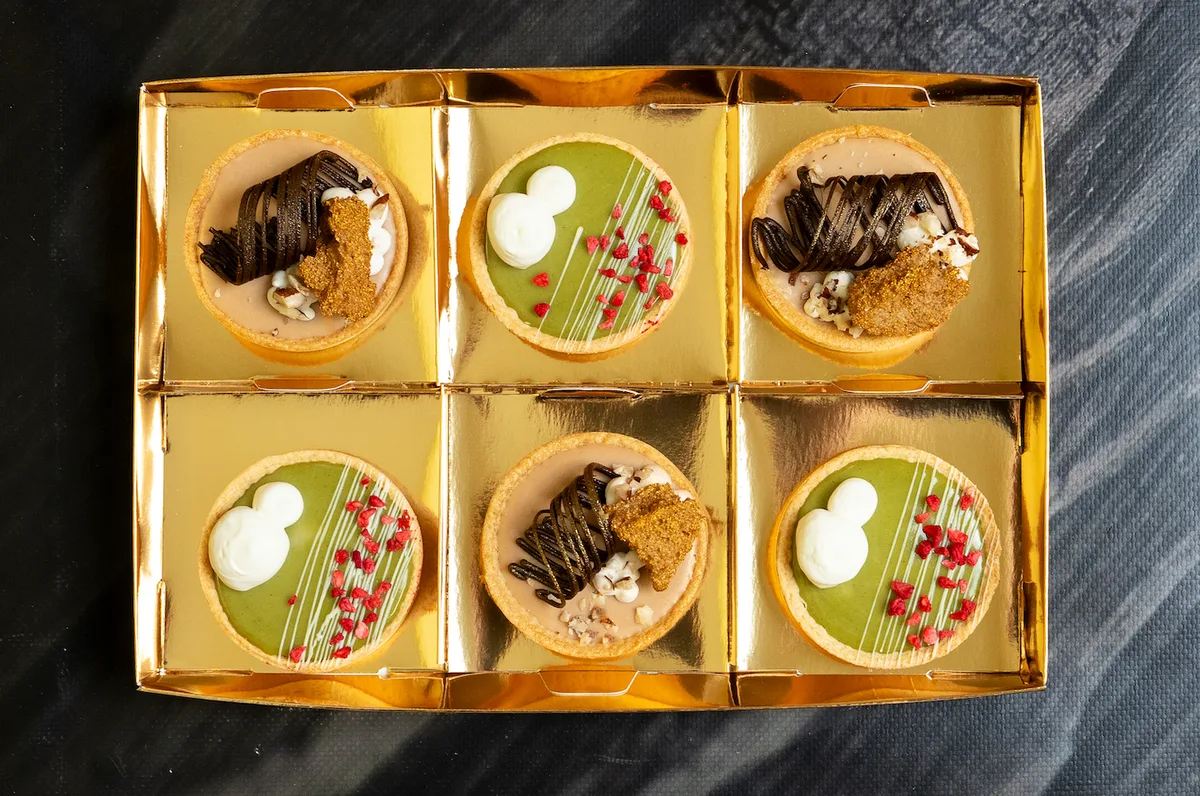 Tartaletki Pistacja i Kinder Bueno (6 szt.)